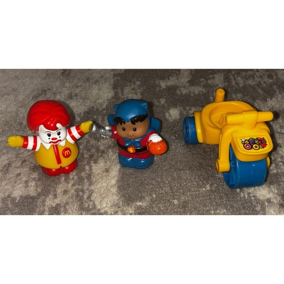 Fisher-Price Little People Halloween Trick-or Treat Surprise House